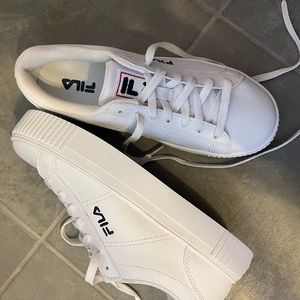 FILAS WOMENS PANACHE SNEAKERS